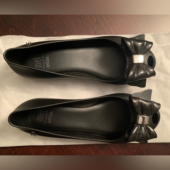 Mini Melissa Girls Black Ultragirl Sweet III Ballet Flats - Size 1 US - Picture 2 of 6